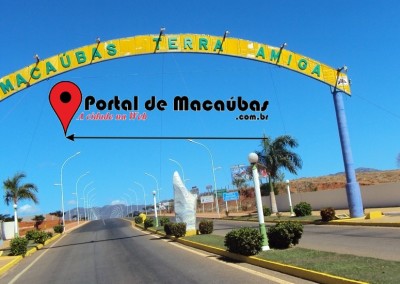 Entrada de Macaúbas