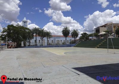 Praça de Macaúbas (12)