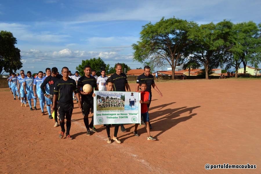 EQUIPE DE QUEIMADAS GANHA O CAMPEONATO ANTÔNIO FERREIRA DA SILVA – CAMPO DO ESPORTE