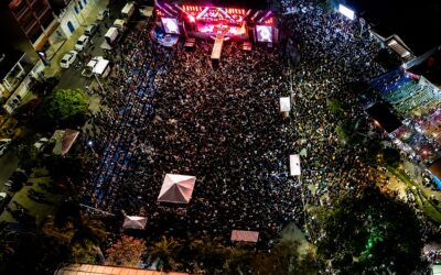 QUARTO DIA DO SÃO JOÃO DE MACAÚBAS REGISTRA LOTAÇÃO MÁXIMA COM SHOWS DE MANIM VAQUEIRO, RYANZINHO, LARISSA GOMES E DUQUINHA